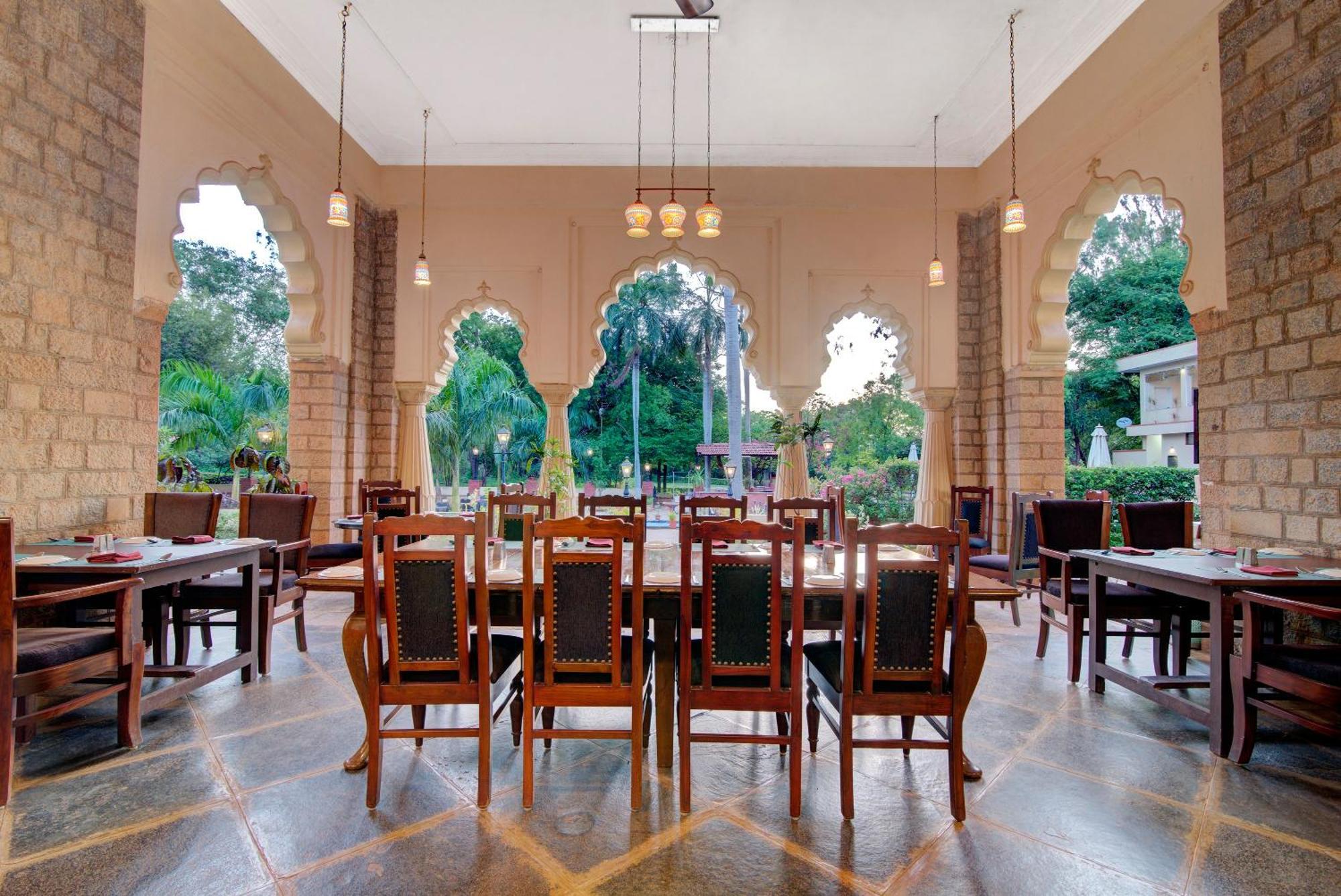 Welcomheritage Shivavilas Palace, Hampi Hospet Eksteriør billede