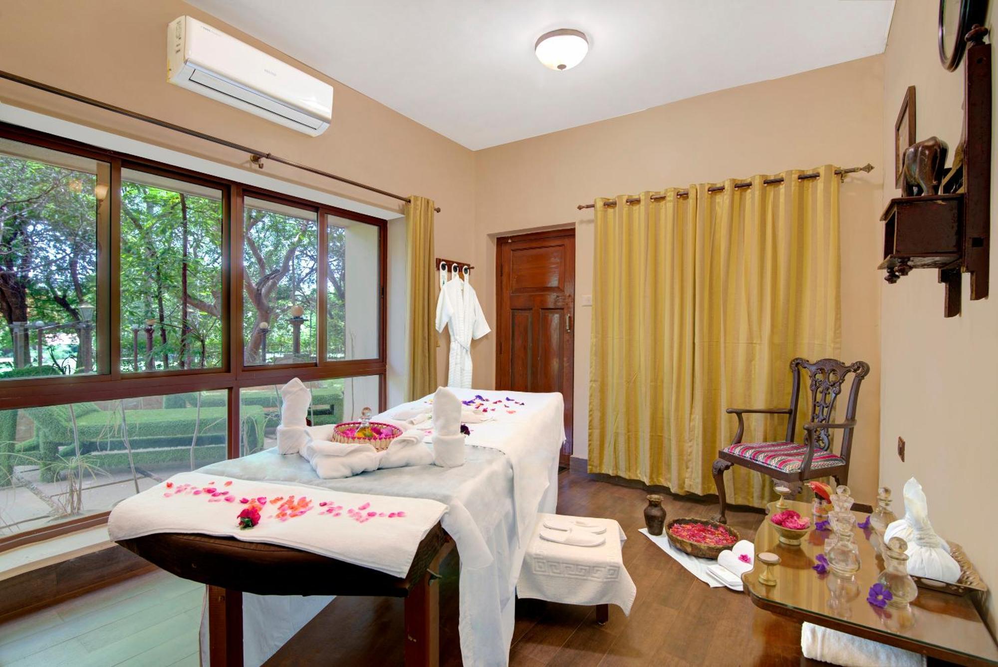 Welcomheritage Shivavilas Palace, Hampi Hospet Eksteriør billede