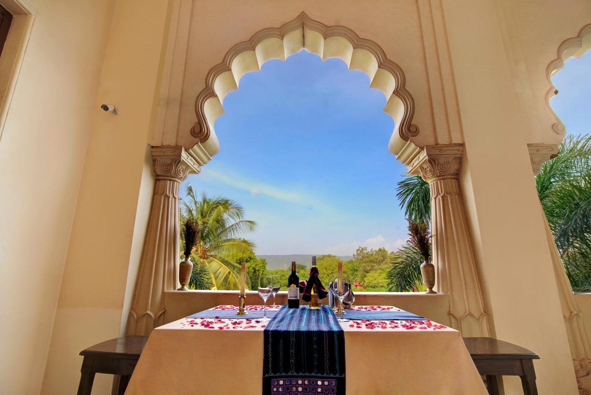 Welcomheritage Shivavilas Palace, Hampi Hospet Eksteriør billede