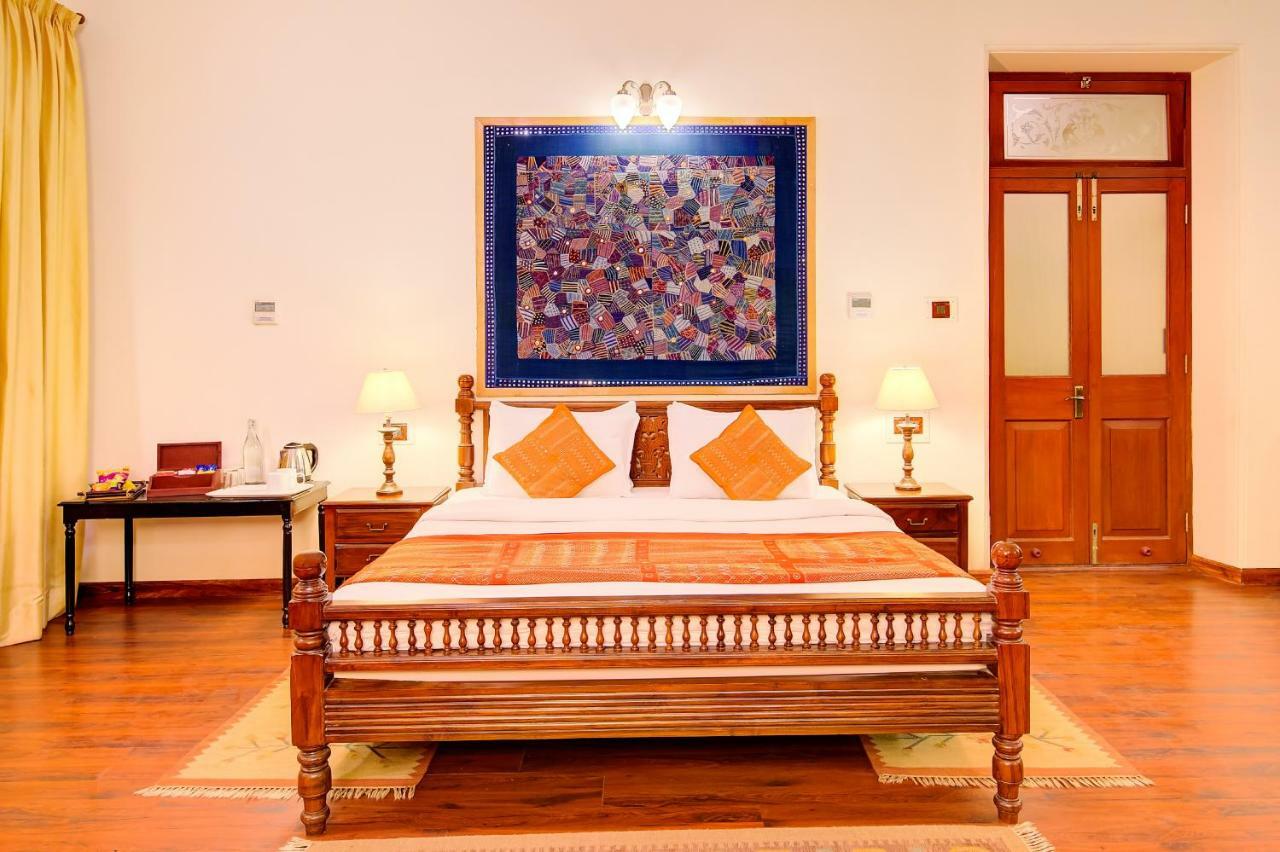 Welcomheritage Shivavilas Palace, Hampi Hospet Eksteriør billede