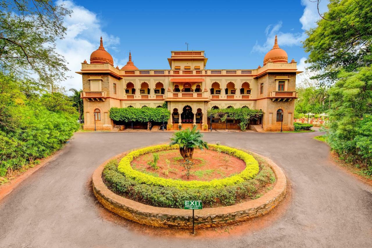 Welcomheritage Shivavilas Palace, Hampi Hospet Eksteriør billede